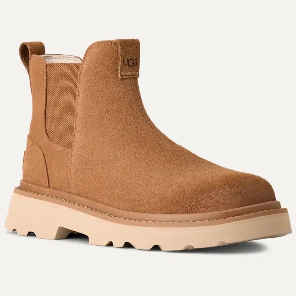 UGG Tan Suede Chelsea Lug Boots Women’s 10/ Men’s 8